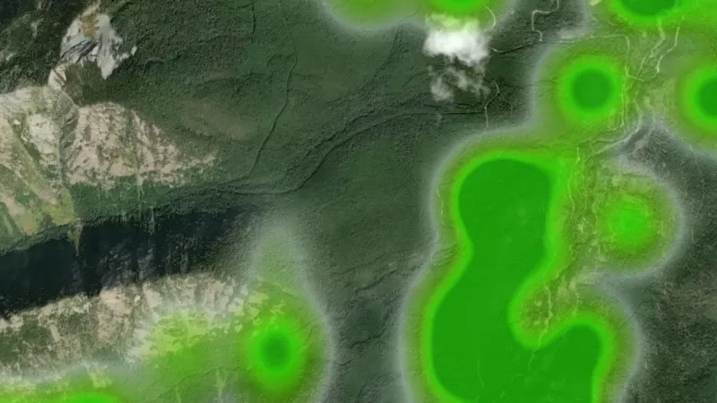 Historic Mill Claim Heatmap in Oregon, drawn over satellite imagery