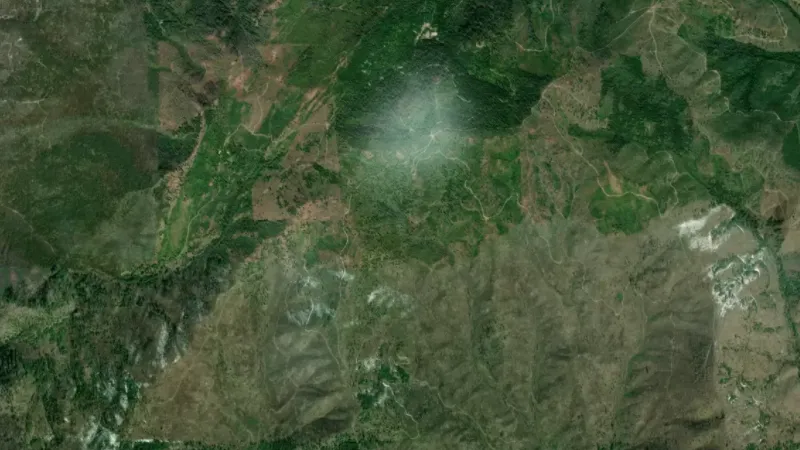 Historic Tunnel Claim Heatmap in Washington, drawn over satellite imagery